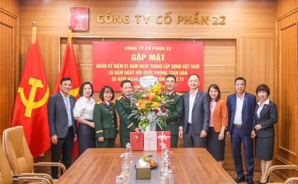 GẶP MẶT NHÂN KỶ NIỆM 81 NĂM THÀNH LẬP QĐND VIỆT NAM, 36 NĂM NĂM NGÀY HỘI QUỐC PHÒNG TOÀN DÂN VÀ 55 NĂM NGÀY TRUYỀN THỐNG CÔNG TY CỔ PHẦN 22